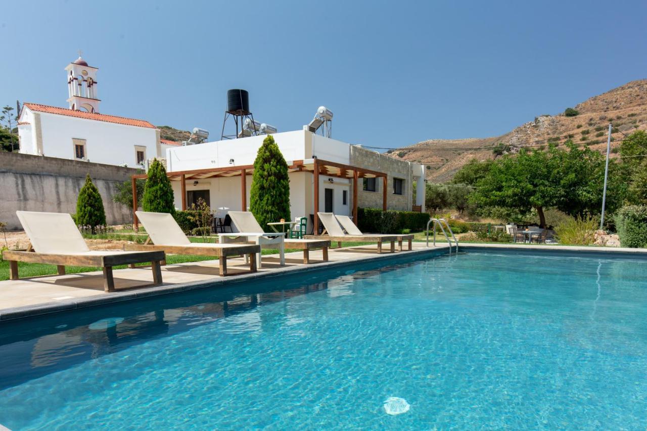 Agarathos Traditional Rooms - Pool - Kaliviani -On The Road To Balos Exteriér fotografie