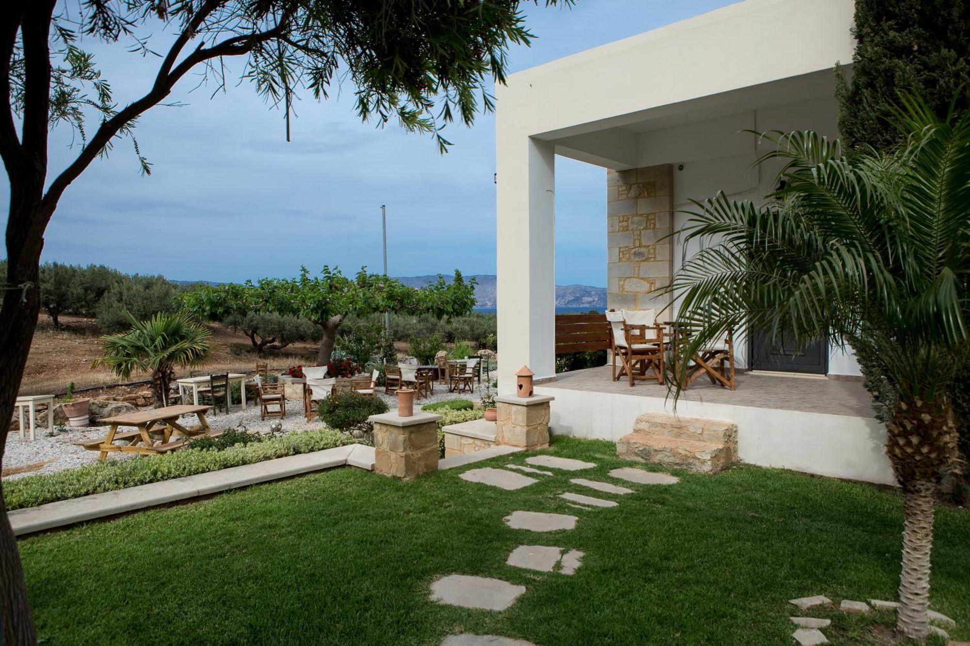Agarathos Traditional Rooms - Pool - Kaliviani -On The Road To Balos Exteriér fotografie