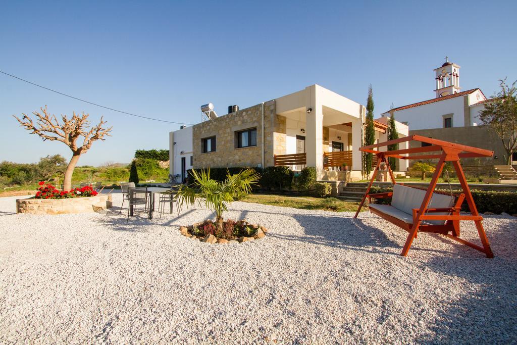 Agarathos Traditional Rooms - Pool - Kaliviani -On The Road To Balos Exteriér fotografie