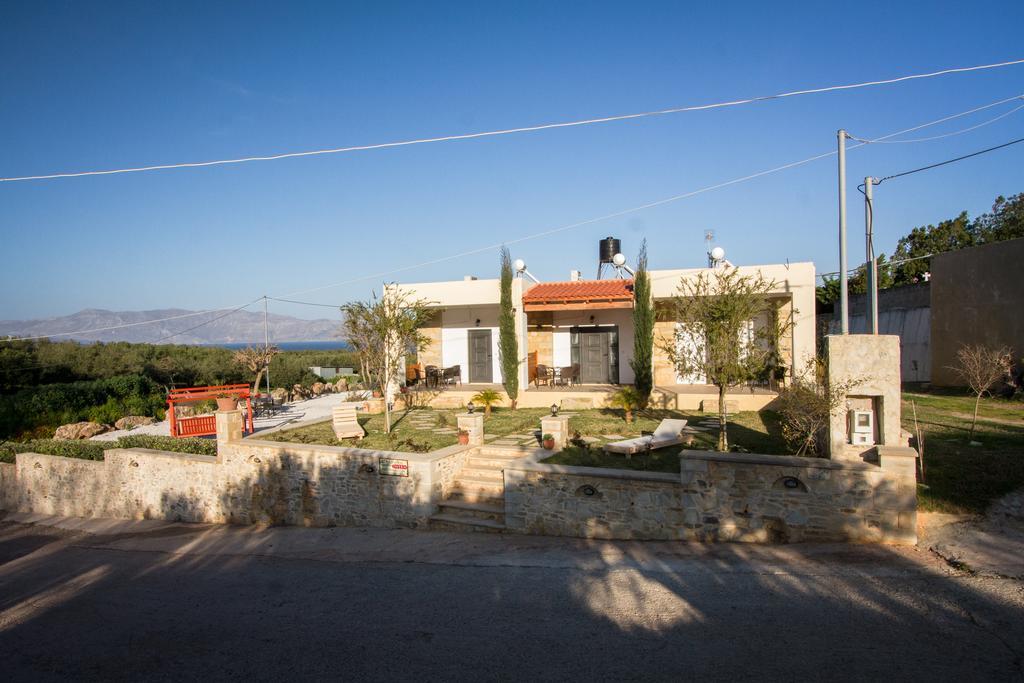 Agarathos Traditional Rooms - Pool - Kaliviani -On The Road To Balos Exteriér fotografie
